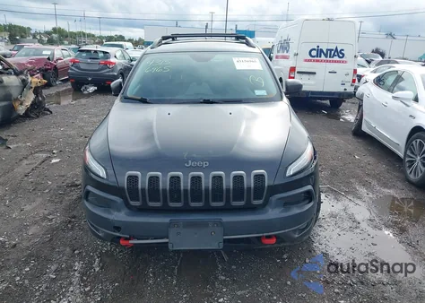 2015 Jeep Cherokee Trailhawk from USA, damaged, VIN 1C4PJMBS8FW575759